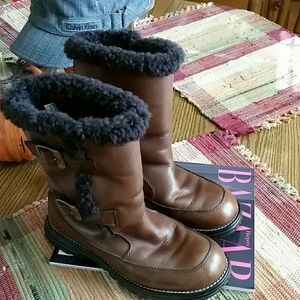Smooth Leather UGGS
